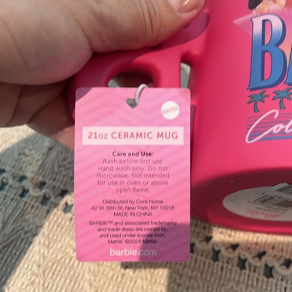 💓Mattel Barbie 21 Oz Mug 💕NWT🆕 ‼️PRICE DROP‼️ - Picture 5 of 8